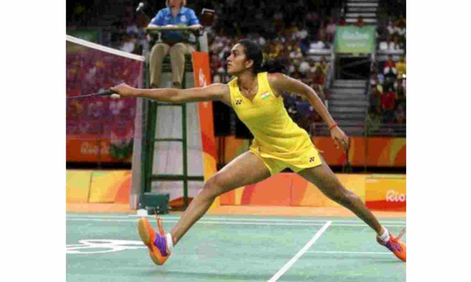 बैडमिंटन स्टार पीवी सिंधू सेमीफाइनल में पहुंची,  जापान की अकाने यामागुची को हराया