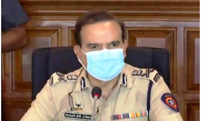 पूर्व कमिश्नर परमबीर सिंह का आरोप, गृहमंत्री ने 100 करोड़ जमा करने के दिए थे निर्देश पूर्व कमिश्नर परमबीर सिंह का आरोप, गृहमंत्री ने 100 करोड़ जमा करने के दिए थे निर्देश