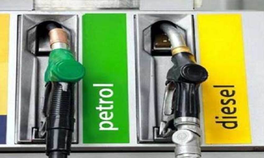 तेल की कीमतों में आई गिरावट, पेट्रोल 18 - डीजल 17 पैसे प्रति लीटर सस्ता हुआ