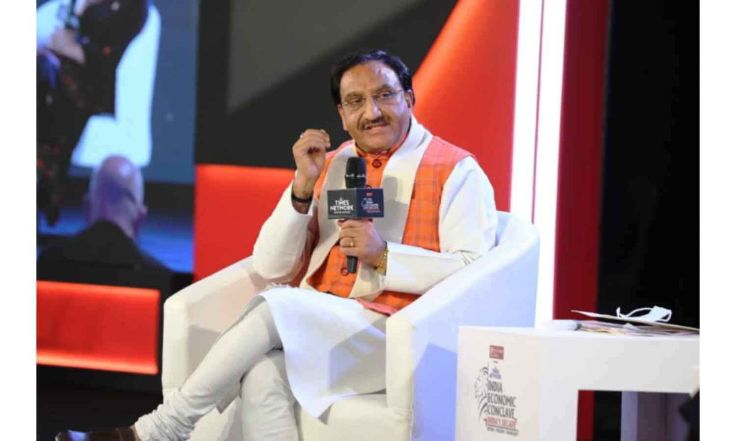 नई शिक्षा नीति भारत को 5 ट्रिलियन डॉलर की अर्थव्यवस्था बनने में सहायक  : रमेश पोखरियाल