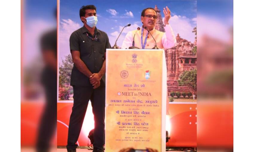 खजुराहो की कला और संस्कृति के अंतरराष्ट्रीय केन्द्र के रूप में स्थापित करेंगे : मुख्यमंत्री