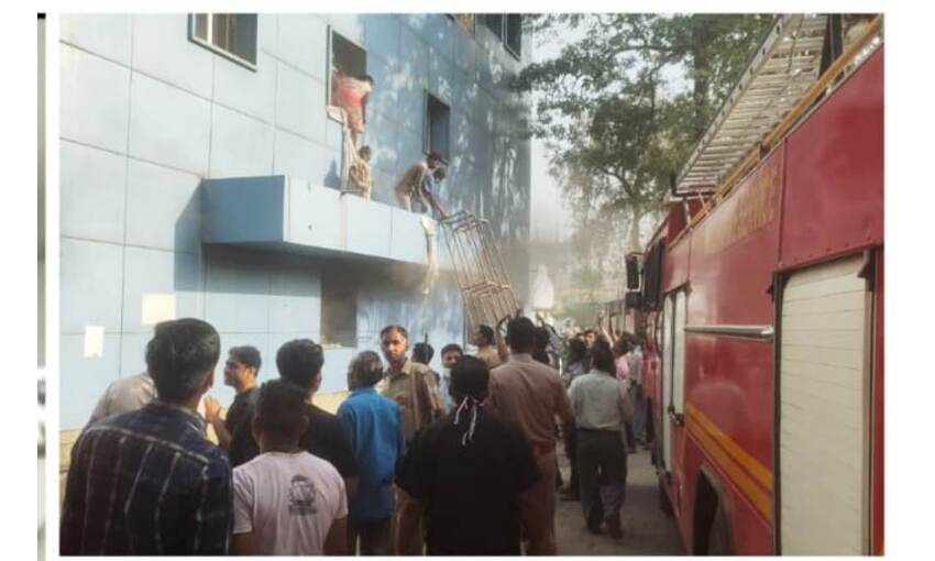 कानपुर के कार्डियोलॉजी अस्पताल में आगजनी, 150 मरीजों को किया रेस्क्यू, 2 की मौत