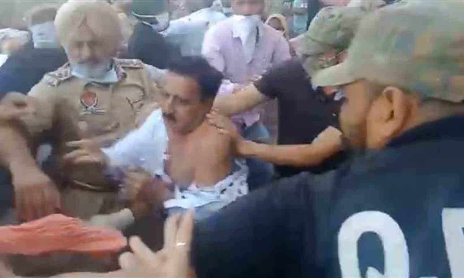 अराजकता की लपेट में पंजाब