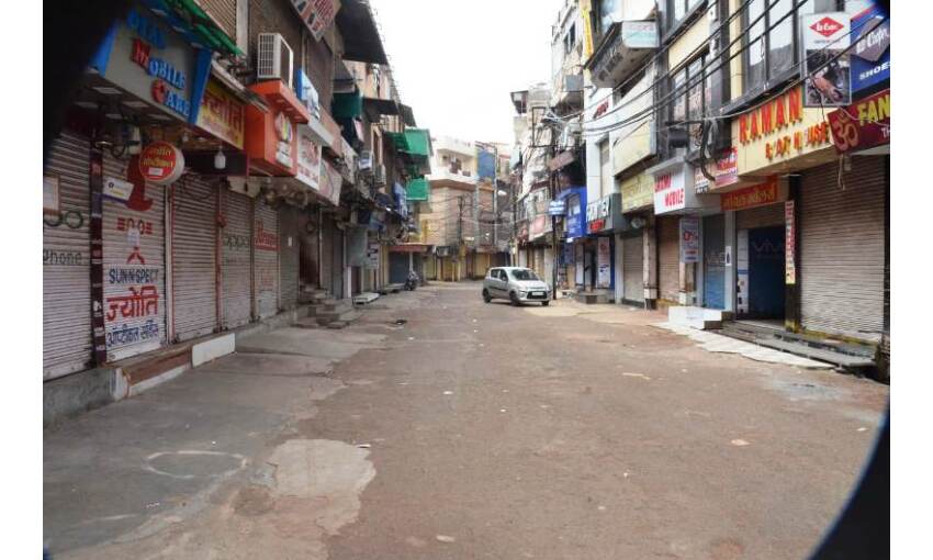 मप्र के 13 जिलों में आज लॉकडाउन, सड़को पर पसरा सन्नाटा