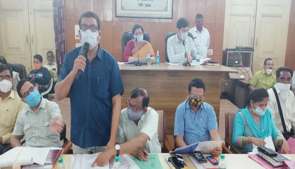 मेरठ: अब आवारा कुत्तों की नसबंदी करेगा नगर निगम