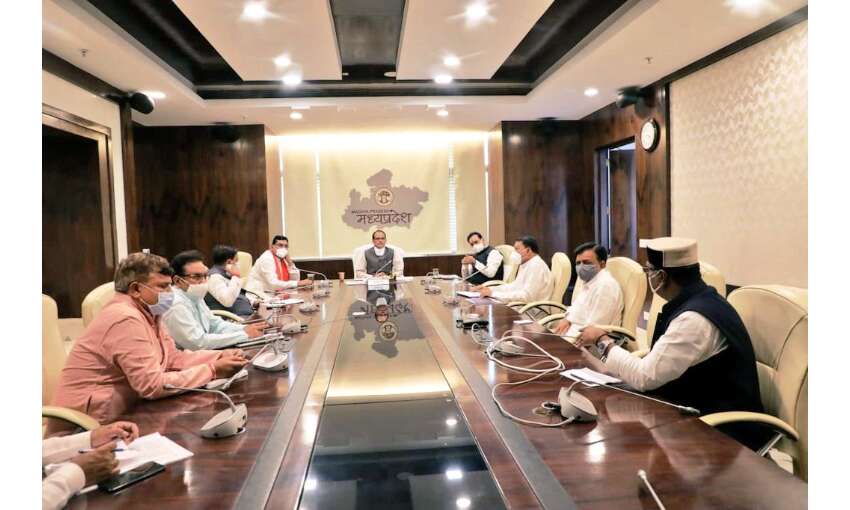 मुख्यमंत्री ने मंत्रियो को बांटा जिलों का प्रभार, ऊर्जा मंत्री तोमर को मिली ग्वालियर की जिम्मेदारी मुख्यमंत्री ने मंत्रियो को बांटा जिलों का प्रभार, ऊर्जा मंत्री तोमर को मिली ग्वालियर की जिम्मेदारी