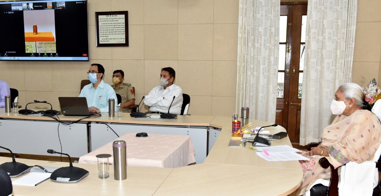 गांधी जी ने दाण्डी मार्च के माध्यम से अहिंसात्मक ताकत का परिचय दिया: राज्यपाल