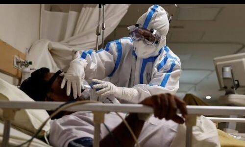 निजी कोविड अस्पतालों में बेड एवं जांच के ल‍िए दरें न‍िर्धार‍ित