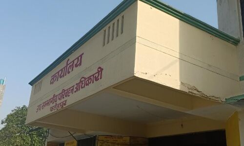 फतेहपुर: पोलिंग पार्टियों को ले जाने के लिए बसों की भारी कमी