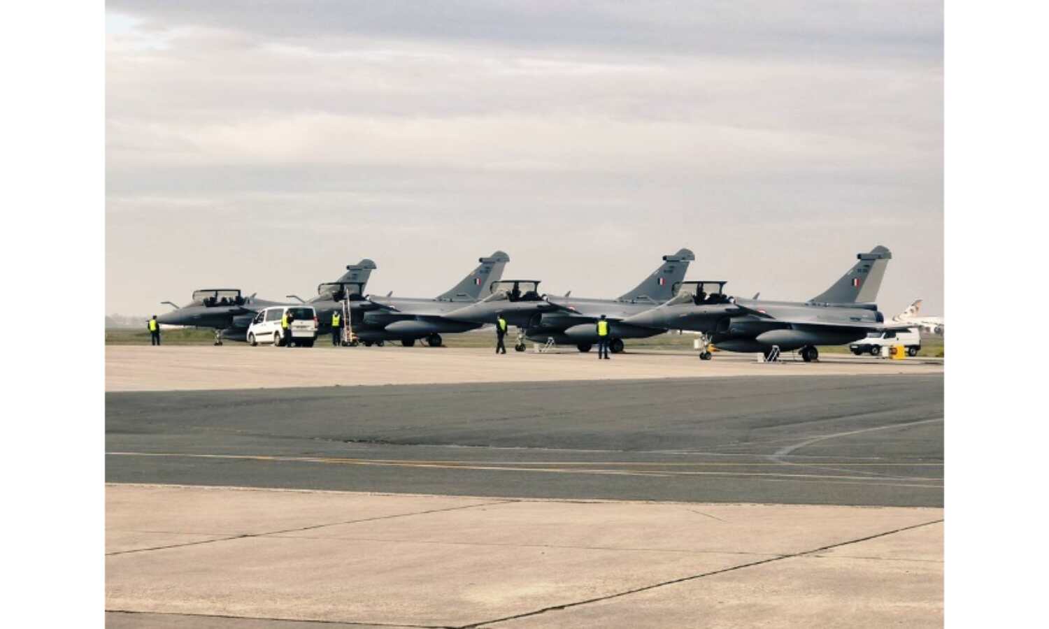 एयरफोर्स की बढ़ी ताकत : चार राफेल फ्रांस से भारत के लिए रवाना