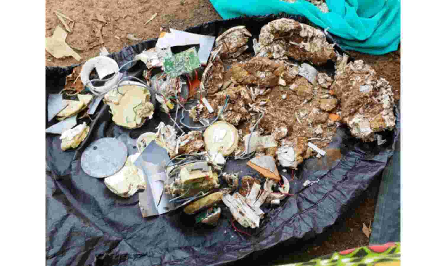 नक्सलियों के आरोप बेबुनियाद, सरकार ने नहीं की एयर स्ट्राइक : आईजी