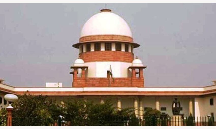 सुप्रीम कोर्ट ने कोरोना से निपटने के लिए मांगी योजना, कहा - मूकदर्शक बनकर नहीं रह सकते सुप्रीम कोर्ट ने कोरोना से निपटने के लिए मांगी योजना, कहा - मूकदर्शक बनकर नहीं रह सकते