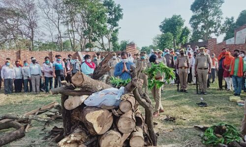 उन्नाव: लोकतांत्रिक सेनानी की कोरोना से मौत, गार्ड ऑफ ऑनर के बाद दाह संस्कार