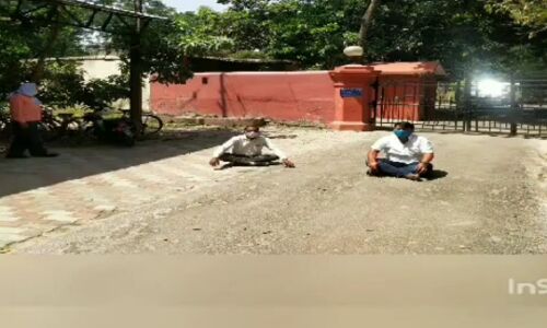 गोरखपुर: मेडिकल ऑक्सीजन के लिए पार्षद ने दिया धरना, 19 लोगों की बची जान