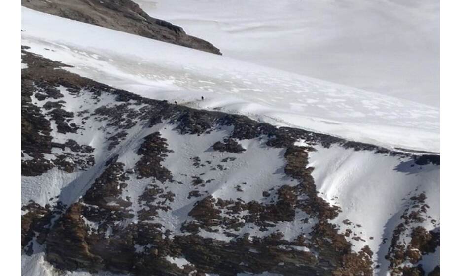 भारत - चीन सीमा पर टूटा ग्लेशियर, 391 लोगों को किया रेस्क्यू, 8 की मौत