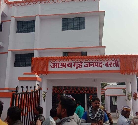 बस्ती: आश्रय स्थल को एल 1 कोविड अस्पताल में किया गया तब्दील