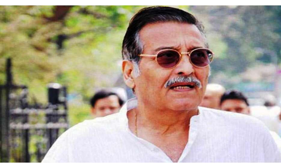 पुण्यतिथि : विनोद खन्ना ने अचानक सन्यास लेकर फैंस को था चौंकाया