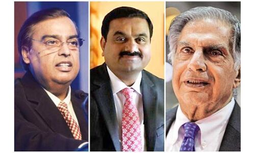 आपदा की घड़ी में मदद के लिए आगे आए अंबानी-अडानी, कोसने वाले किसान नेता गायब