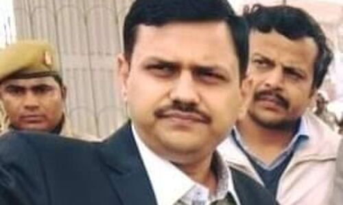 वाराणसी: डीएम ने दी चेतावनी, आपदा में अवसर तलाशने वालों की अब खैर नहीं