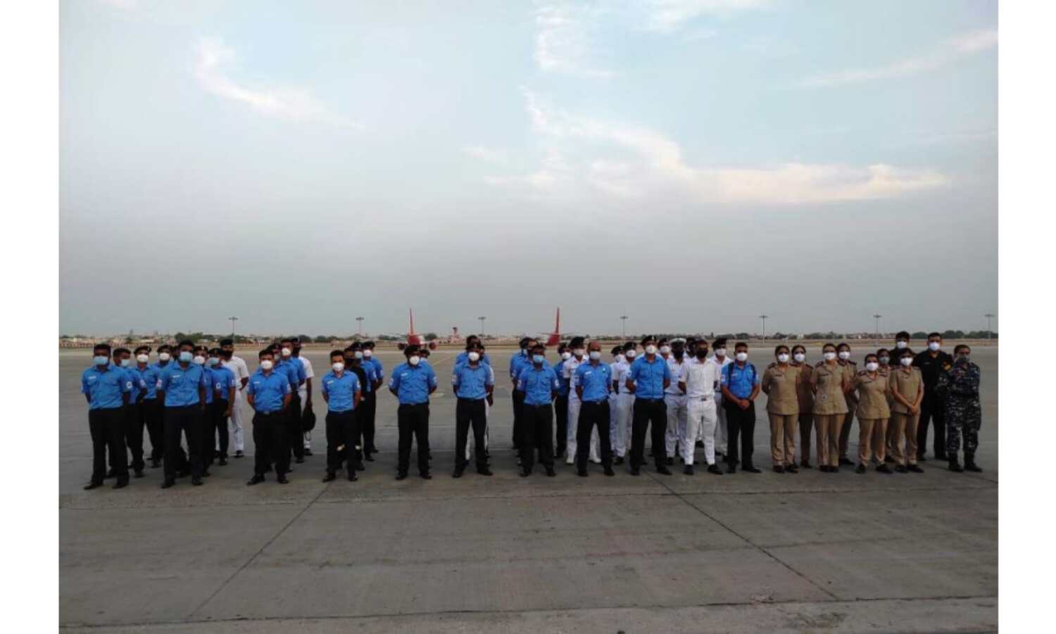 अहमदाबाद के PM Corona care अस्पताल में नौसेना के डॉक्टर्स करेंगे इलाज