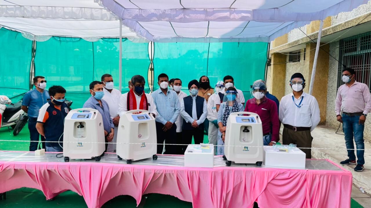 सेवा भारती कोविड केयर सेंटर में इलाज के लिए आयीं 3 ऑक्सीजन कंसंट्रेटर मशीन