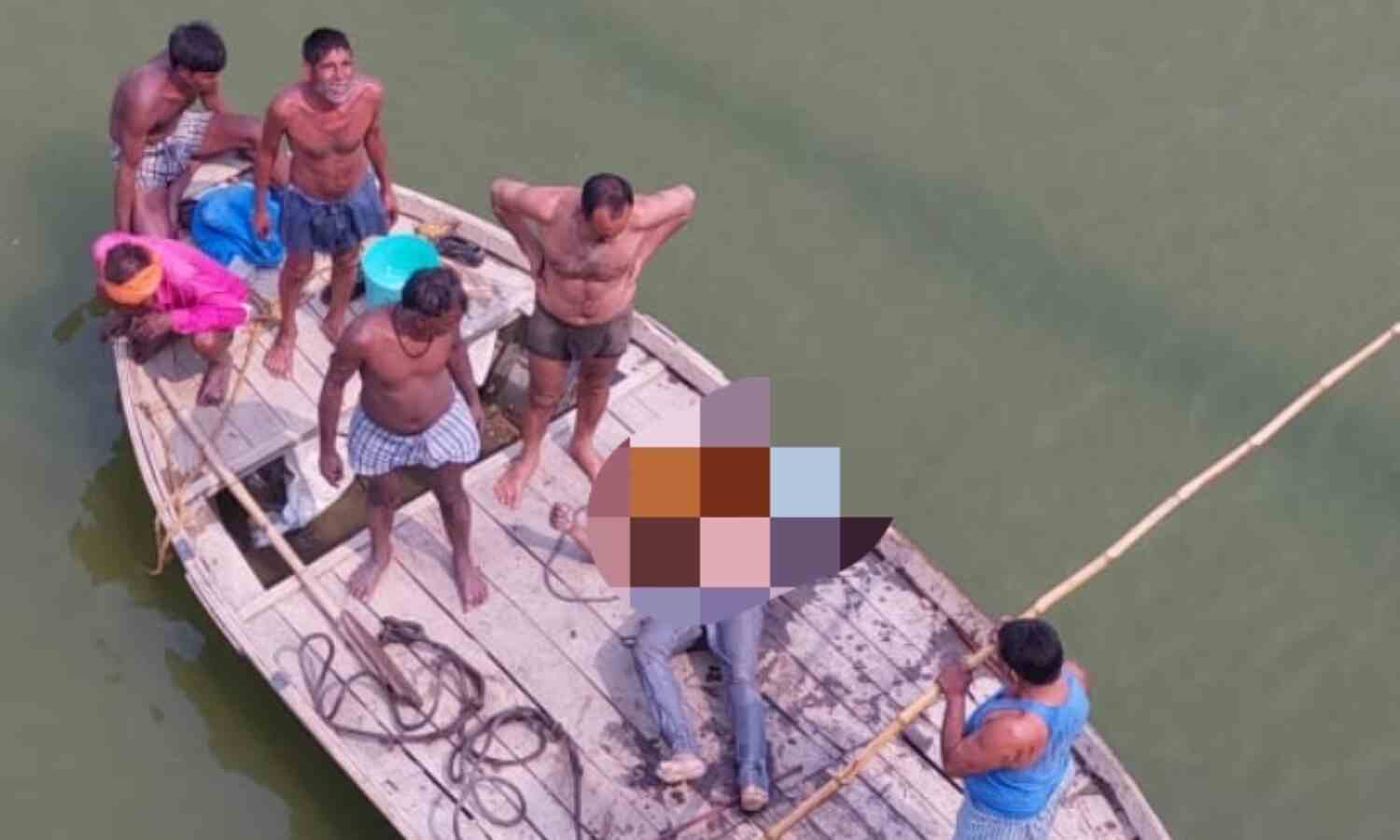 हरदोई: गर्रा नदी में ट्रक गिरने से चालक व दो सिपाहियों की मौत