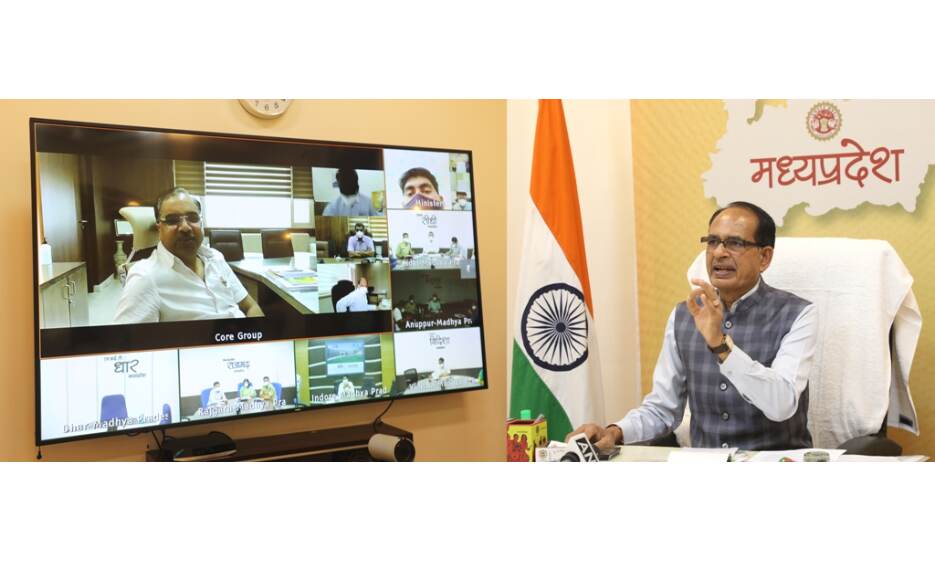 गांवों में माइक्रो कंटेनमेंट जोन बनाकर कोरोना संक्रमण को रोका जाए : मुख्यमंत्री