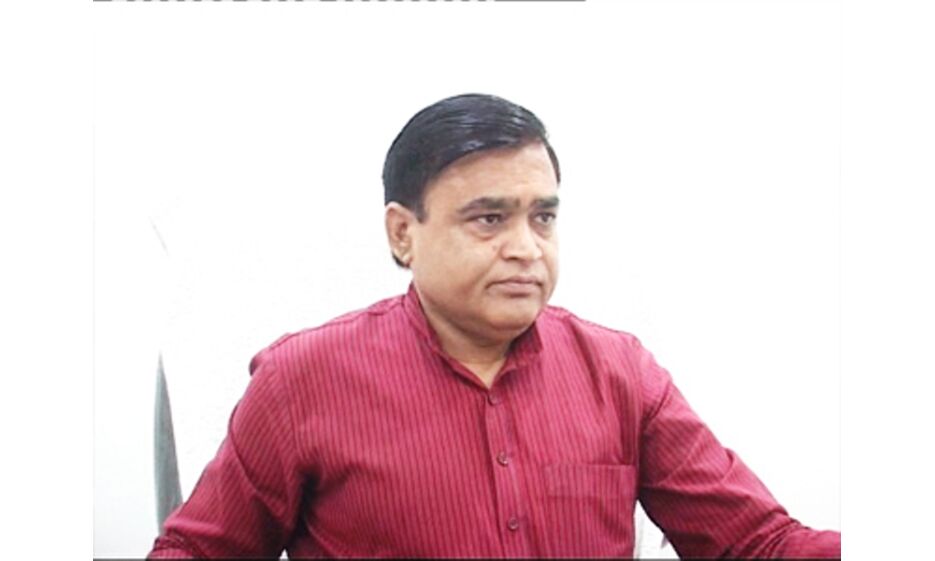 पूर्व मंत्री और भितरवार विधायक लाखन सिंह की गुमशुदगी के पर्चे सोशल मीडिया पर वायरल