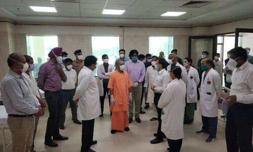 गोरखपुर: बोइंग द्वारा एम्स में स्थापित होने वाले डेडिकेटेड कोविड अस्पताल सीएम ने निरीक्षण किया