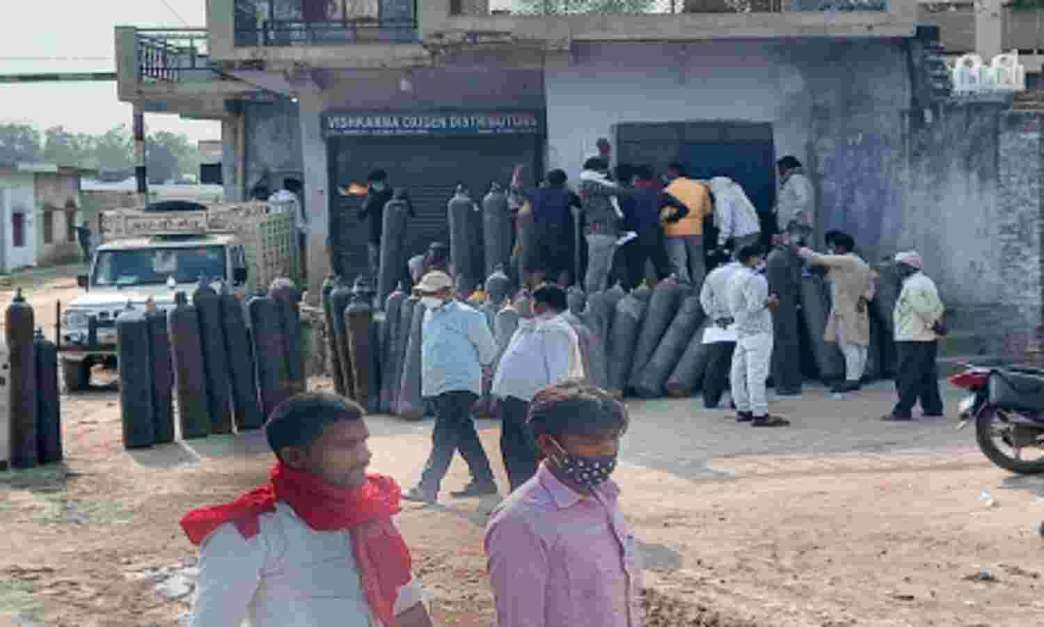 अम्बेडकरनगर: प्रशासनिक रोक के चलते प्राइवेट मरीजों के ऑक्सीजन पर ग्रहण