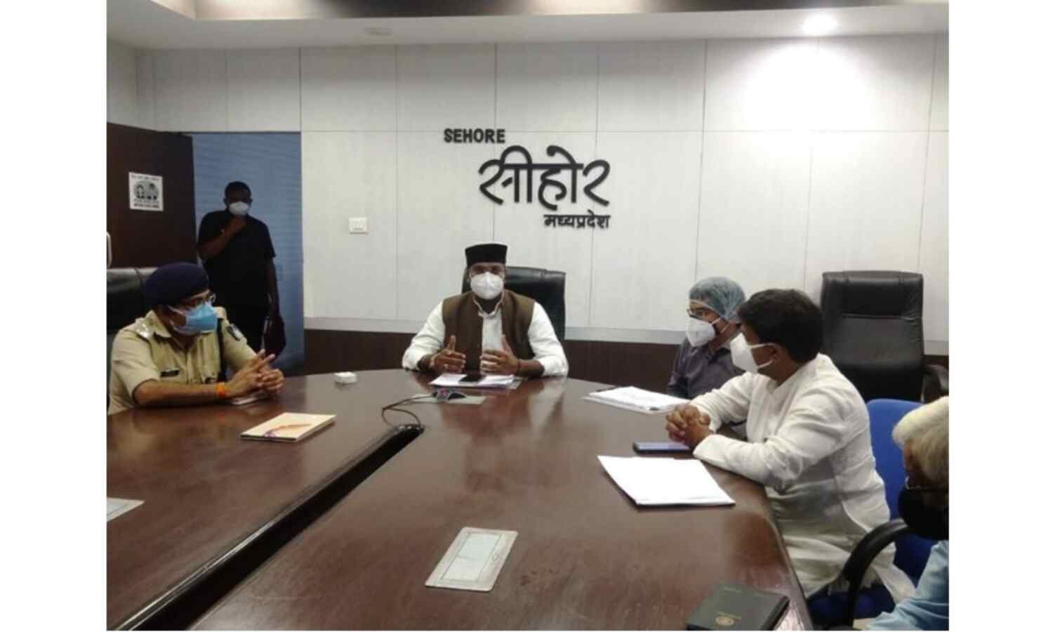 गांवों में जारी है कोरोना किल अभियान, गरीबों को मिल रही आर्थिक सहायता : मंत्री सारंग