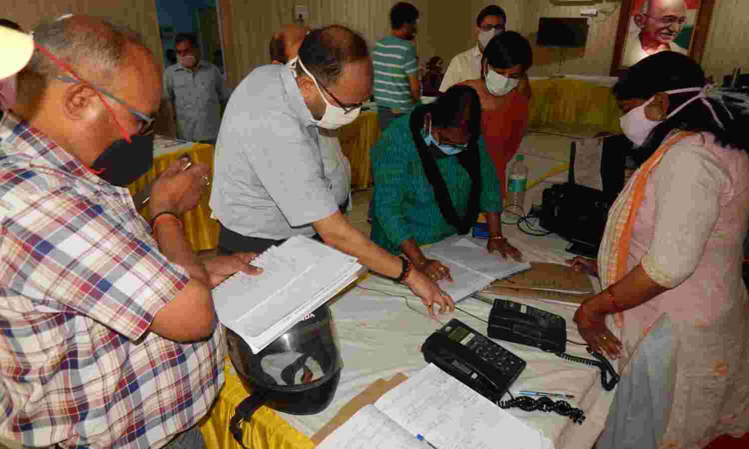 हरदोई: नोडल अधिकारी डिंपल वर्मा ने किया औचक निरीक्षण हरदोई: नोडल अधिकारी डिंपल वर्मा ने किया औचक निरीक्षण