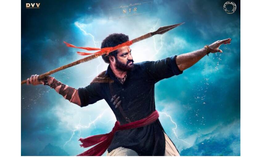 जूनियर एनटीआर के जन्मदिन पर मेकर्स ने जारी किया आरआरआर से अभिनेता का नया लुक