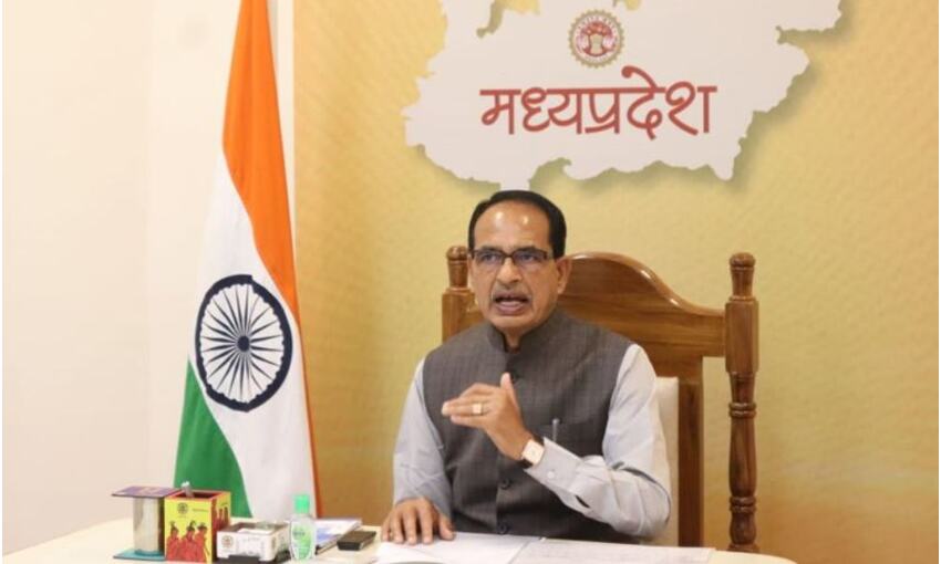 मुख्यमंत्री शिवराज ने सोनिया गांधी से पूछा सवाल, कहा - क्या आप कमलनाथ के बयान से सहमत है ?