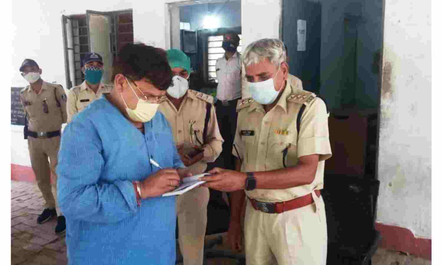 ऊर्जा मंत्री तोमर पहुंचे थाना,  हेलमेट ना पहनने के लिए कटवाया चालान