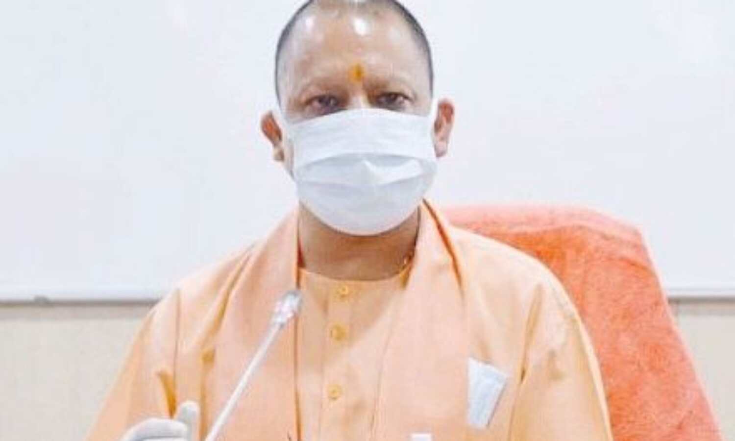 अलीगढ़: शराब मामले में पांच निलंबित, मुख्यमंत्री योगी आदित्यनाथ के सख्त तेवर के बाद कार्रवाई