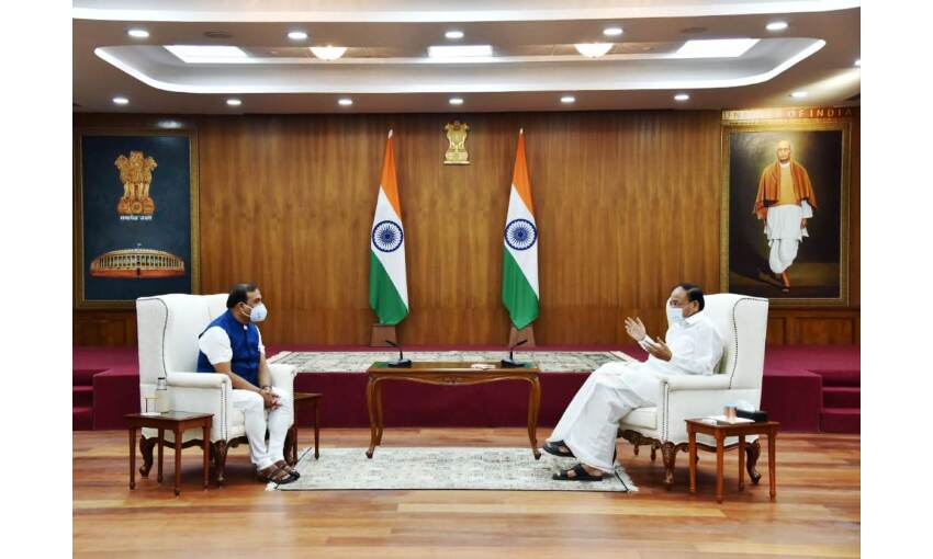 असम के मुख्यमंत्री ने उपराष्ट्रपति से की मुलाकात
