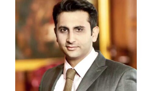 सीरम ने ड्रग कंट्रोलर को दिया आवेदन, वैक्सीन को लकर की ये मांग