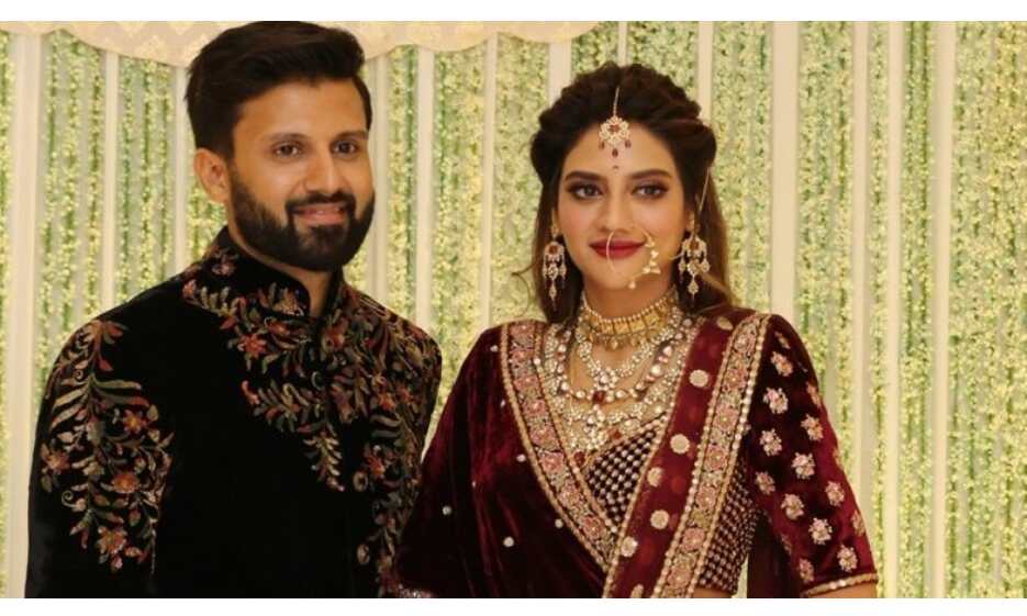 टीएमसी सांसद नुसरत जहां गर्भवती! पति बेखबर... टीएमसी सांसद नुसरत जहां गर्भवती! पति बेखबर...