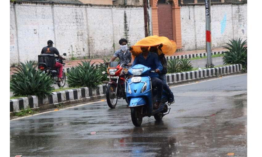 मप्र में आज बारिश के आसार,  रविवार-सोमवार को तेज बौछारें पडऩे की संभावना