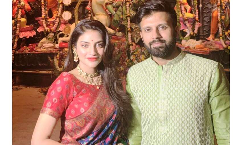 तृणमूल सांसद नुसरत जहां ने छोड़ा पति का साथ, शादी को बताया अवैध