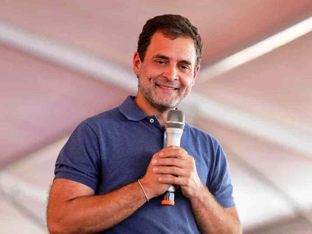 कांग्रेस में टूट, राहुल गांधी ट्विटर बाजी में व्यस्त