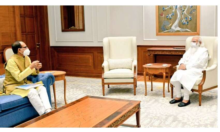 मुख्यमंत्री शिवराज सिंह ने प्रधानमंत्री मोदी से की मुलाकात, कई अहम मुद्दों पर हुई चर्चा मुख्यमंत्री शिवराज सिंह ने प्रधानमंत्री मोदी से की मुलाकात, कई अहम मुद्दों पर हुई चर्चा