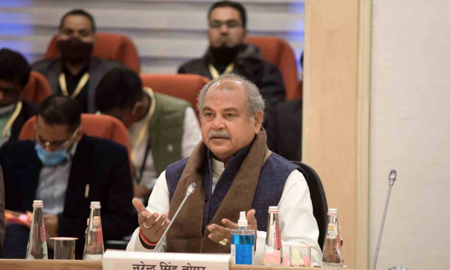 केन्द्रीय मंत्री तोमर आज जिलों को वितरित करेंगे चिकित्सा उपकरण