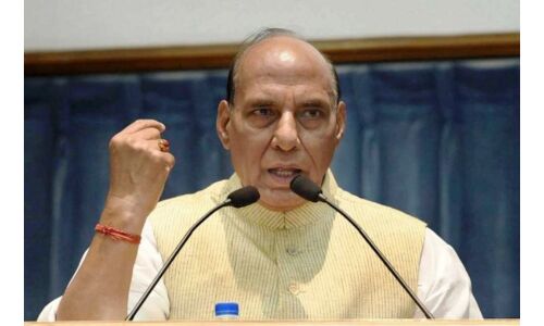 भारत अपनी धरती पर हथियारों का निर्माण करके विदेशों को करेगा निर्यात : रक्षामंत्री