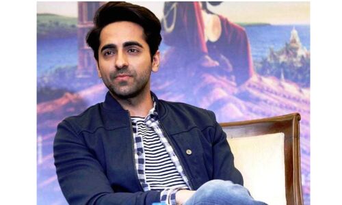 आयुष्मान खुराना को आई पुराने दिनों की यादें, शेयर की तस्वीरें