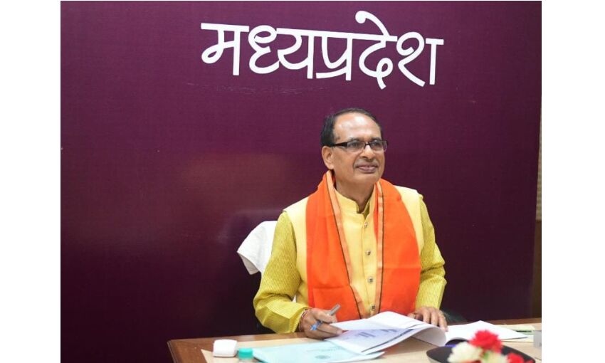 मप्र प्रधानमंत्री मातृ वन्दना योजना में सबसे आगे मप्र प्रधानमंत्री मातृ वन्दना योजना में सबसे आगे