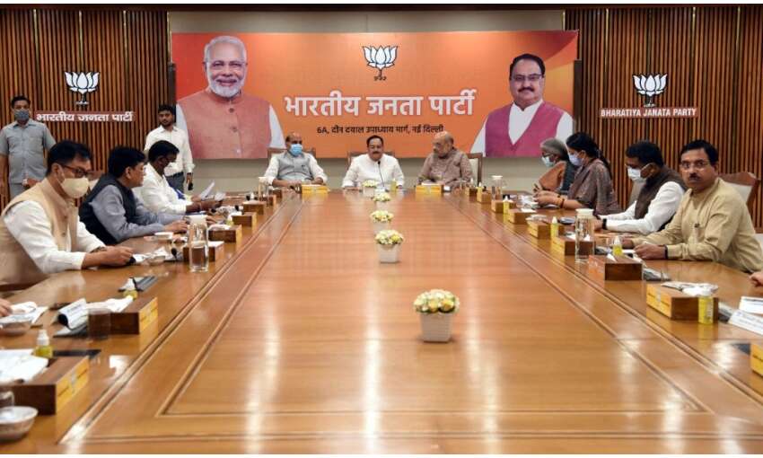 भाजपा अध्यक्ष ने गृह, रक्षामंत्री सहित कई नेताओं के साथ की बैठक, चुनावी तैयारियों पर मंथन