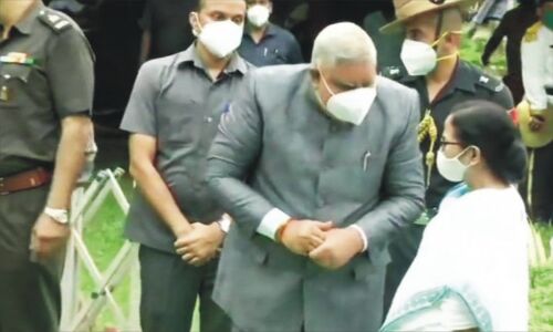 पश्चिम बंगाल विधानसभा में हंगामा, राज्यपाल धनखड़ बिना अभिभाषण पढ़े  सदन से निकल गए