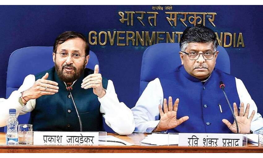 मोदी कैबिनेट से इस्तीफों का दौर जारी, अब रविशंकर प्रसाद और प्रकाश जावड़ेकर की छुट्टी